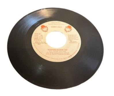 Sammy Hall- Hey, The Moon Is Falling/Keep On Keepin' On, 1978, VG+