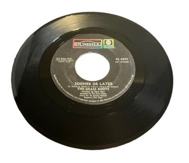 The Grass Roots- Sooner Or Later/I Can Turn Off The Rain, 1971, VG+