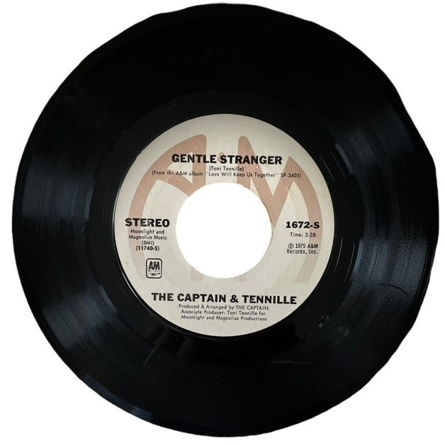 Captain & Tennille- Love Will Keep Us Together/Gentle Stranger, 1975, VG